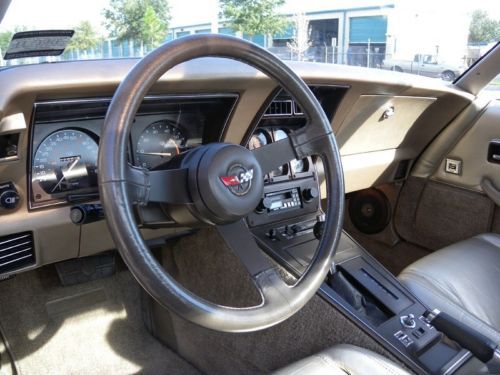 1982 Chevrolet Corvette Collector's Edition Excellent Condition, US $28,000.00, image 9
