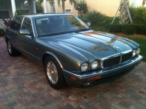 1997 jaguar xj6 4 door sedan    only 47,125 miles!