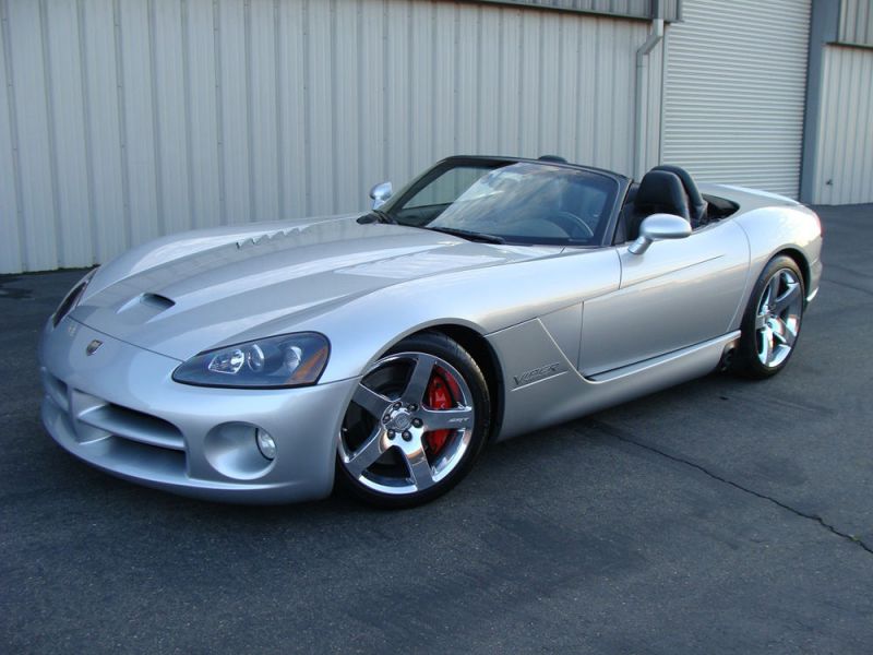 2005 dodge viper srt-10 convertible