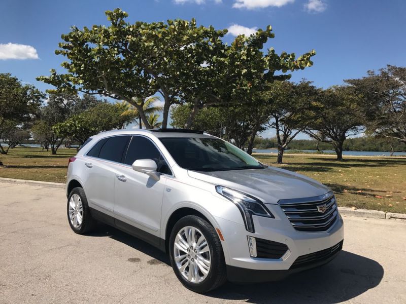 2017 cadillac xt5 premium package