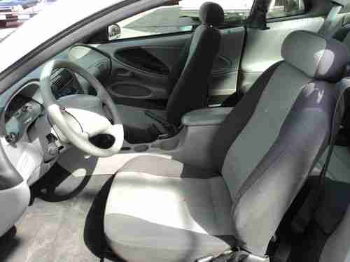 2001 Ford Mustang Base Coupe 2-Door 3.8L, NO RESERVE, image 2