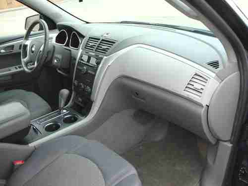 2011 Chevrolet Traverse LS Sport Utility 4-Door 3.6L OnStar -- LOW RESERVE!!, US $15,900.00, image 3