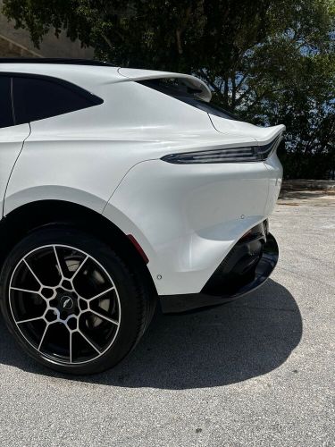 2021 Aston Martin DBX, US $128,000.00, image 4