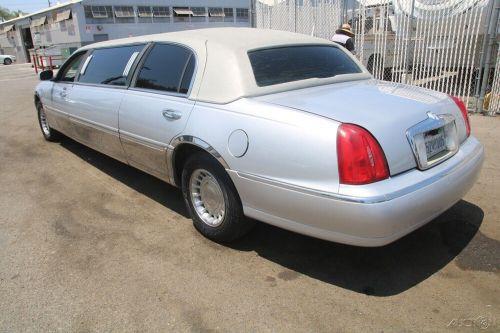 2001 Lincoln Town Car Executive, US $338.00, image 22