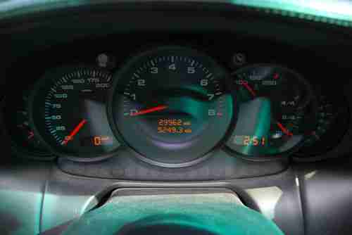 2004 Porsche 911 Carrera 4S Convertible 2-Door 3.6L, image 6