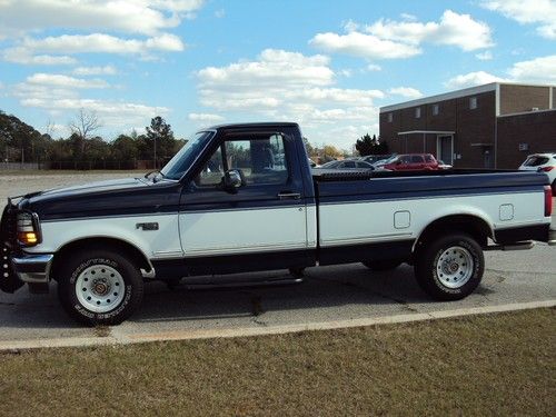 1994 ford f-150 xlt standard cab pickup 2-door 5.0l