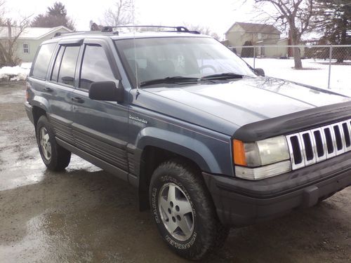 1995 jeep grand cherokee laredo sport utility 4-door 5.2l