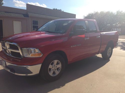 2011 ram 1500 quad cab-red