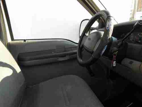 2002 Ford F250 Super Duty Truck  4x4 (GooseNeck Hitch)- Clean Only 122k miles, image 6