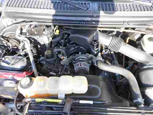 2002 Ford F250 Super Duty Truck  4x4 (GooseNeck Hitch)- Clean Only 122k miles, image 9