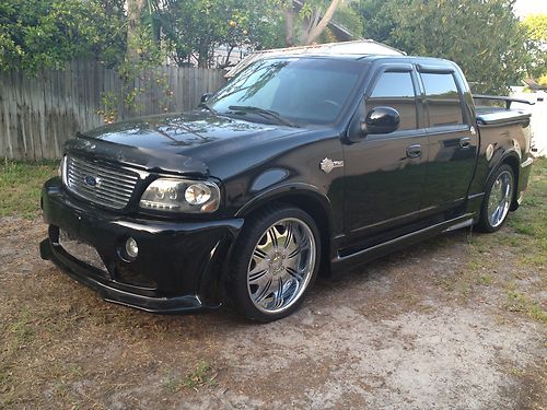 2002 ford f-150 harley-davidson edition crew cab pickup 4-door 5.4l