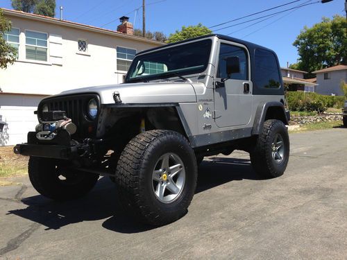 2000 jeep wrangler sport sport utility 2-door 4.0l