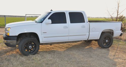 2006 chevrolet silverado 2500 hd lt crew cab pickup 4-door 6.6l 4x4 diesel