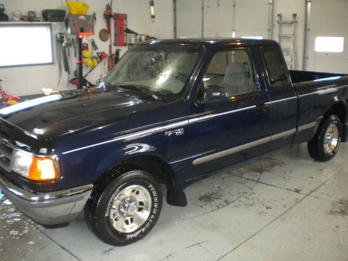 1997 ford ranger xlt extended cab pickup 2-door 4.0l