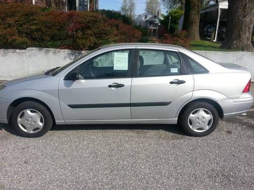 2003 ford focus lx sedan 4-door 2.0l