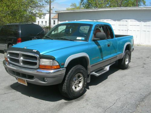 Find Used 1997 Dodge Dakota Slt Extended Cab Pickup 2 Door 5 2l In Poughkeepsie New York