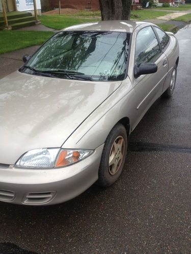 2001 chevrolet cavalier base coupe 2-door 2.2l