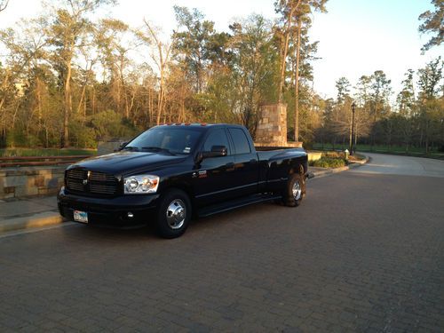 2007 black dodge 2wd 6.7l cummins diesel dually - excellent condition!!!