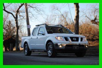 Premium crew cab 4.0l v6 loaded roof rack 20,000 miles save big