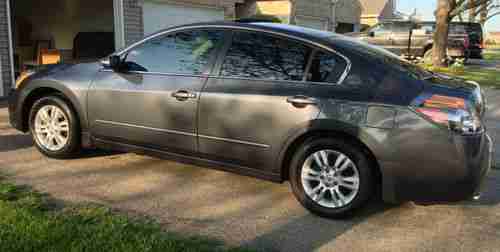 NEAR MINT CONDITION UNIQUE 2011 NISSAN ALTIMA TONS OF UPGRADES, image 6
