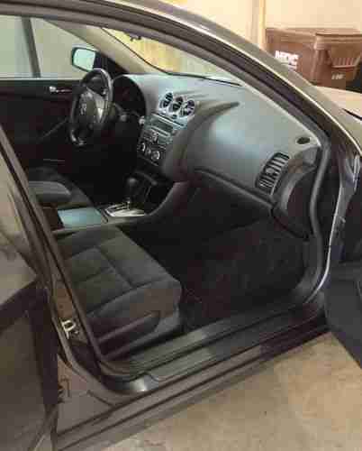 NEAR MINT CONDITION UNIQUE 2011 NISSAN ALTIMA TONS OF UPGRADES, image 11
