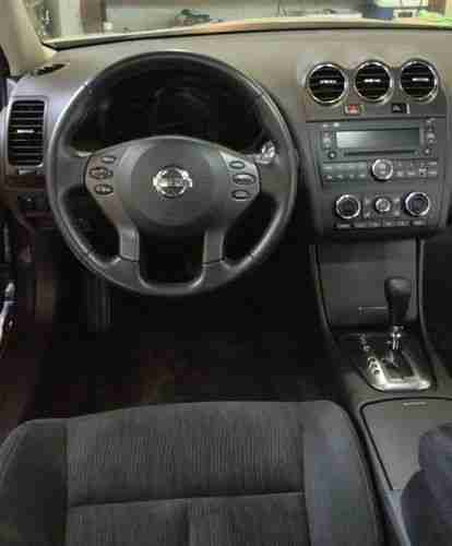 NEAR MINT CONDITION UNIQUE 2011 NISSAN ALTIMA TONS OF UPGRADES, image 12