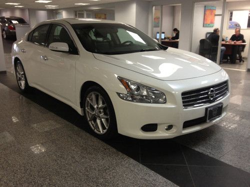 2010 nissan maxima 3.5 sv