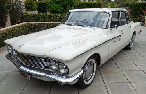 1961 dodge lancer 770 4-door sedan