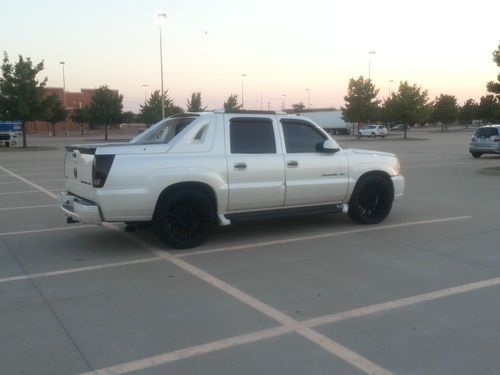 2003 cadillac escalade ext crew cab pickup 4-door 6.0l