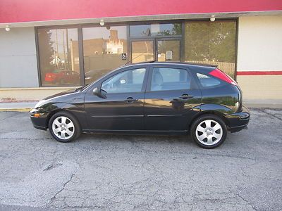 02 03 FORD FOCUS ZX5, HB 5DOOR ,AUTOMATIC,SUNROOF. LOOKS AND RUNS GREAT !!, image 5