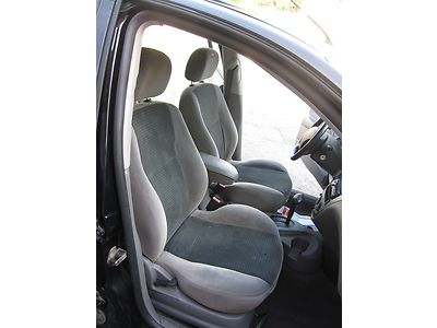 02 03 FORD FOCUS ZX5, HB 5DOOR ,AUTOMATIC,SUNROOF. LOOKS AND RUNS GREAT !!, image 25