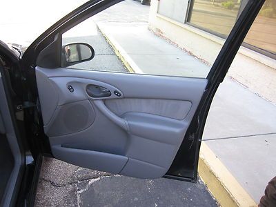 02 03 FORD FOCUS ZX5, HB 5DOOR ,AUTOMATIC,SUNROOF. LOOKS AND RUNS GREAT !!, image 28