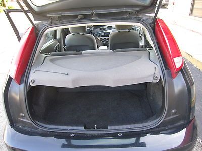 02 03 FORD FOCUS ZX5, HB 5DOOR ,AUTOMATIC,SUNROOF. LOOKS AND RUNS GREAT !!, image 32