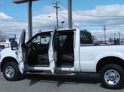White 2009 Ford F250 Crew Cab Short Bed V10 Gas, US $27,000.00, image 4