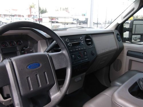 White 2009 Ford F250 Crew Cab Short Bed V10 Gas, US $27,000.00, image 5