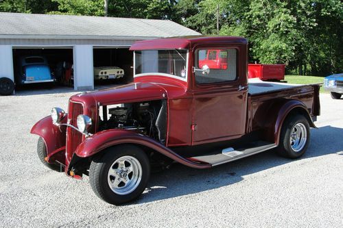 33 ford pickup 350 auto drives great