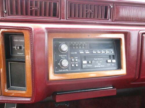 1989 Cadillac Fleetwood, NO RESERVE, image 5