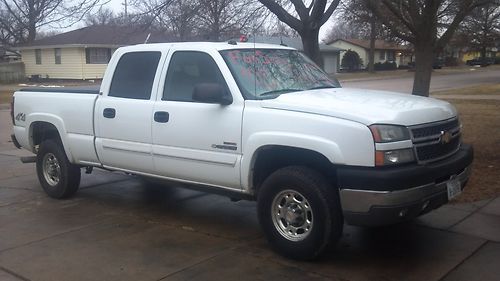 05 chevy k2500 4x4 crew duramax diesel allison 75k 1 owner loaded