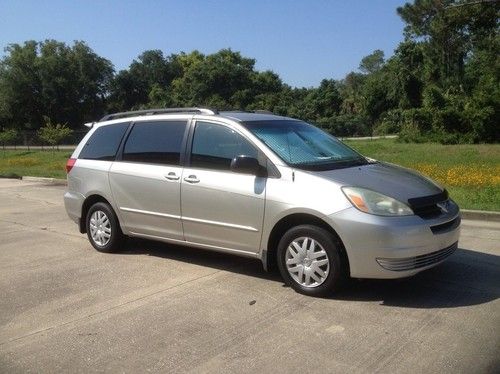 2004 toyota sienna le mini passenger van 5-door 3.3l