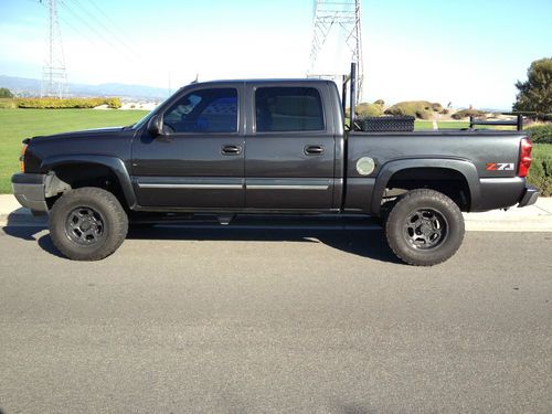 Chevy silverado 1500 4x4 z71 pick up truck