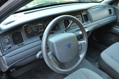 2008 Ford Crown Victoria Police Interceptor, Unmarked, Low Miles, Low Hours!!!, image 22