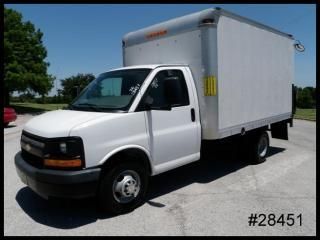 Express g3500 12' supreme cube work van tommy gate liftgate e-tracs we finance!