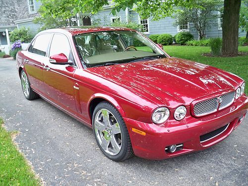 2008 jaguar xj8 excellent condition, very low miles