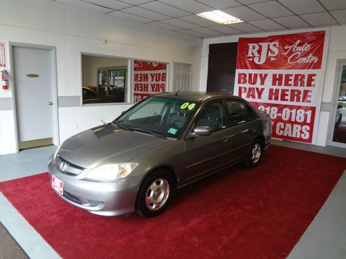 2004 HONDA CIVIC - HYBRID -  4 DR -ONE OWNER-- 40+  MPG, image 2