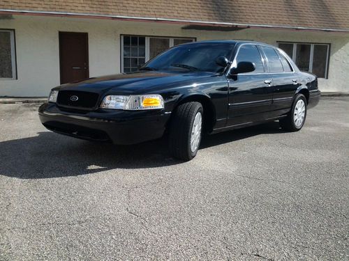 2011 ford crown victoria police interceptor sedan low low miles!! black!! rare!