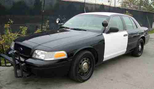 2009 FORD CROWN VICTORIA POLICE INTERCEPTOR BLACK & WHITE EDITION 119K MILES, image 2