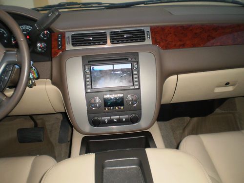2010 GMC Yukon SLT Sport Utility 4-Door 5.3L, US $26,000.00, image 15