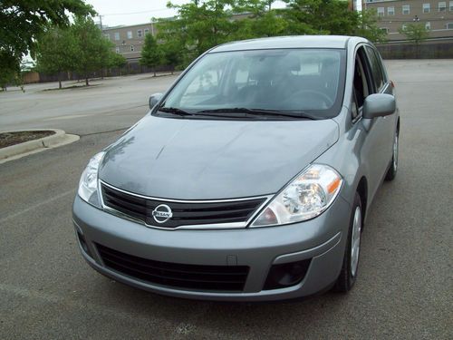 2012 nissan versa 1.8 s hatchback 4-door 1.8l