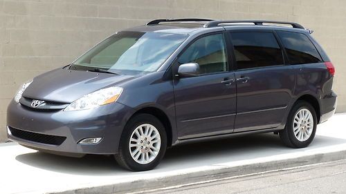 Beautiful 2008 toyota sienna xle awd all-wheel-drive..dvd..sunroof..leather.