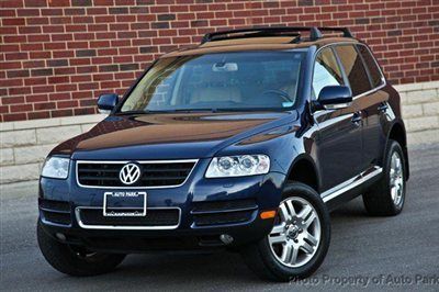 2005 volkswagen touareg v8 ~!~ navigation ~!~ cd changer ~!~ sunroof ~!~ clean